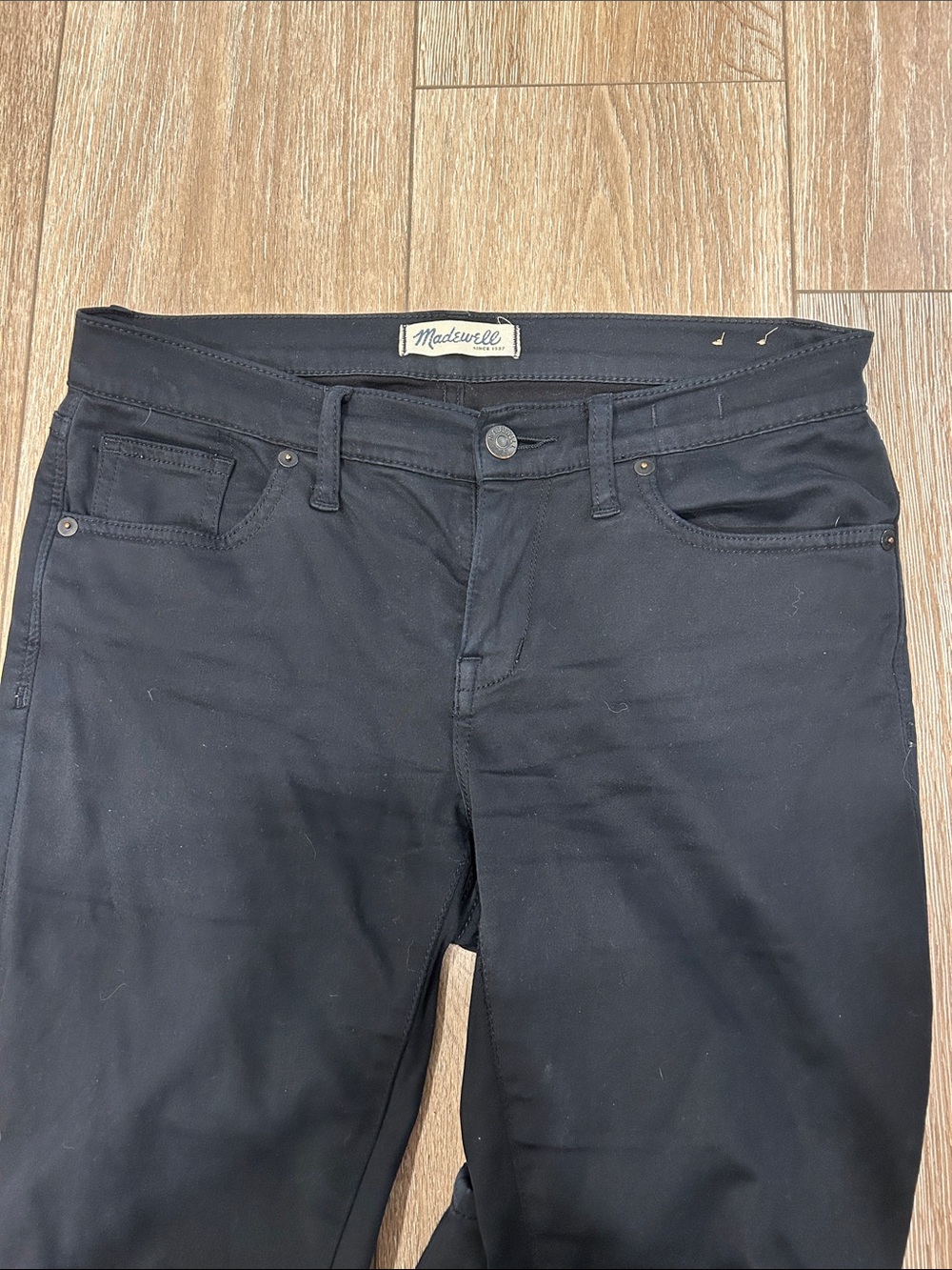 Madewell Women’s Slim Black Jeans - Clean Five-Pocket Style